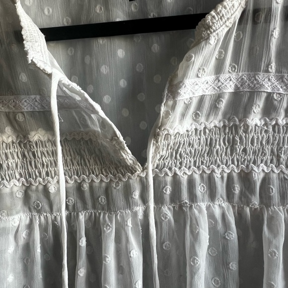 Swiss dot sheer Torrid top - Picture 5 of 5